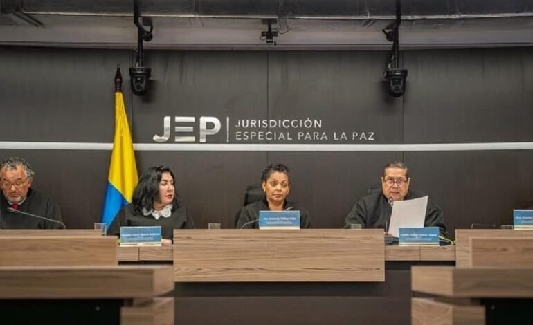 Ocho años de sanciones restaurativas para exjefes de Farc por crímenes de secuestro, dictaminó la JEP